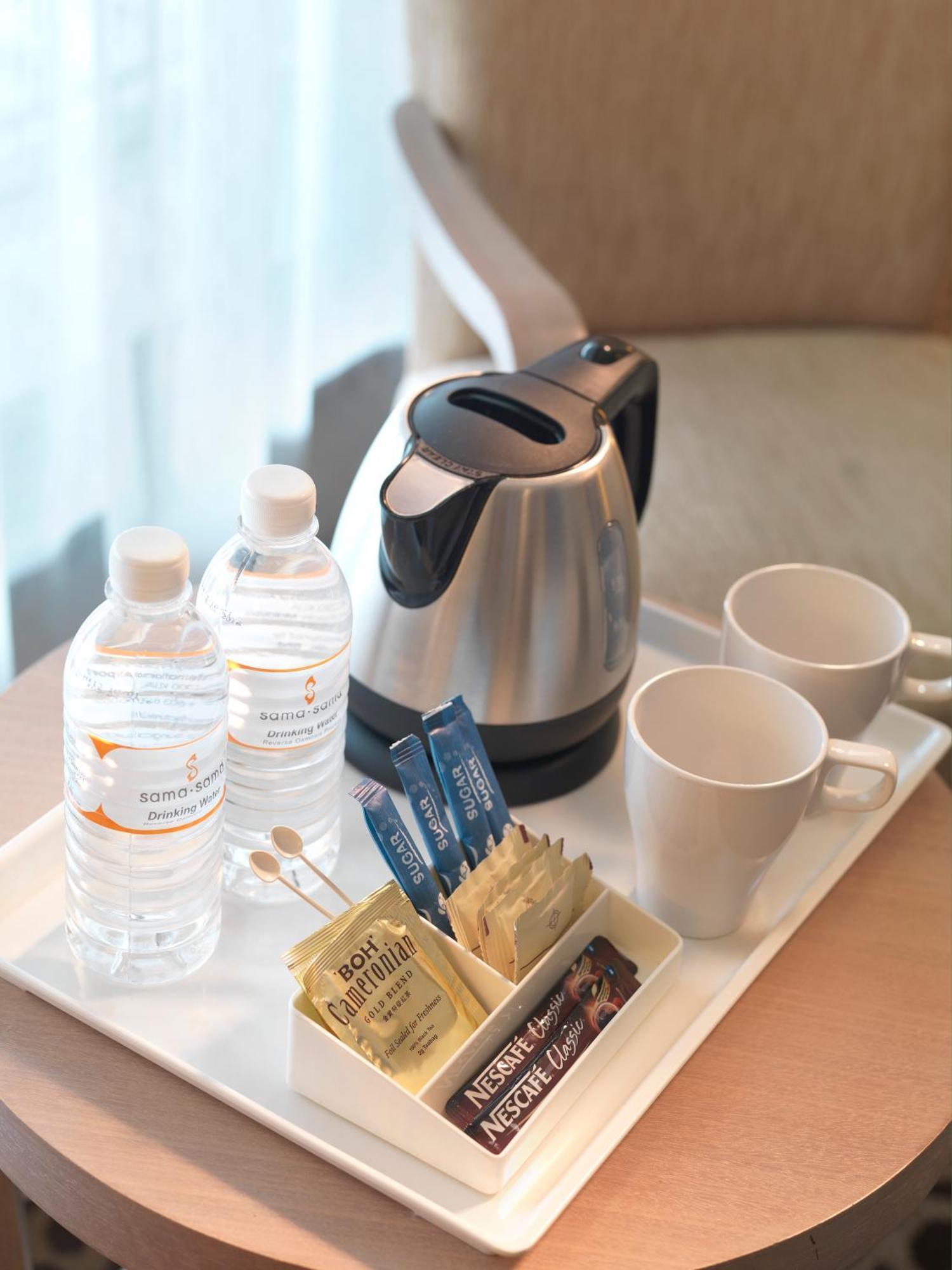 Sama-Sama Express Klia Terminal 2 - Airside Transit Hotel Sepang Exteriör bild